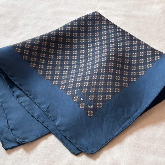 Vintage Hermes Handkerchief Scarf - Picture 4 of 6